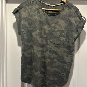 Jane and Delancey Green Camo Short Sleeve Tee